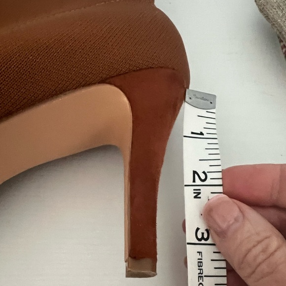 Cushionaire Gipsee Knit Dress Bootie Size 9 Toffee color